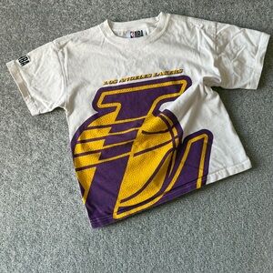 NBA Kids Los Angeles Lakers Basketball Size 7 Graphic Shirt with Patch